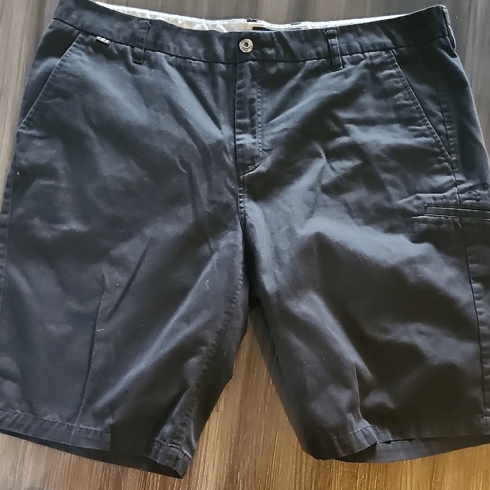 Fox Black Flat-Front Men's Shorts